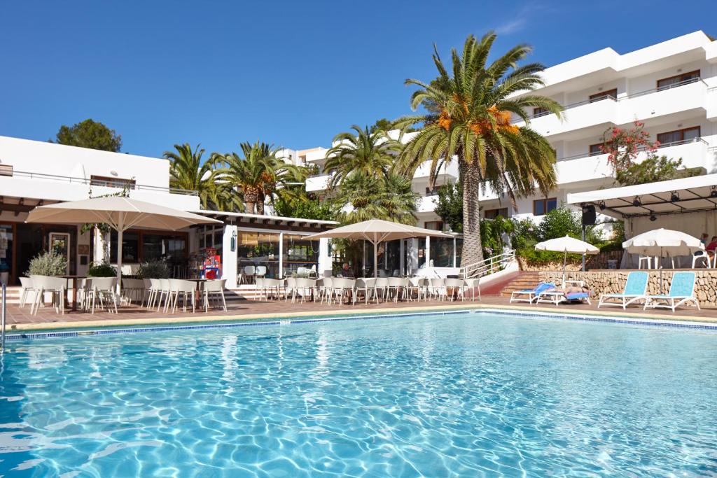 Revestimiento Mortero Cal - Hotel San Miguel Park (Ibiza)